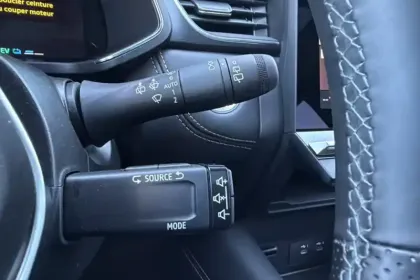 Photo 25 Renault Symbioz  E-Tech full hybrid 145