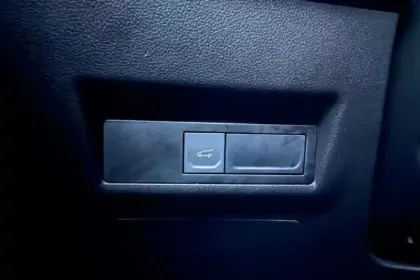 Photo 37 Renault Symbioz  E-Tech full hybrid 145