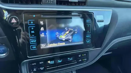 Photo 15 Toyota Auris  Hybride 136h