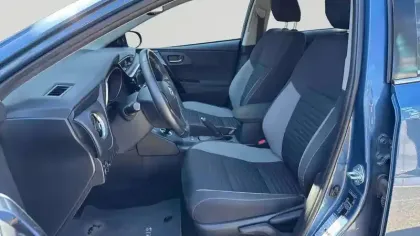 Photo 11 Toyota Auris  Hybride 136h