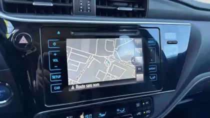 Photo 13 Toyota Auris  Hybride 136h