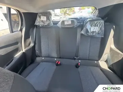 Photo 18 Peugeot 208  Hybrid 110 ch e-DCS6