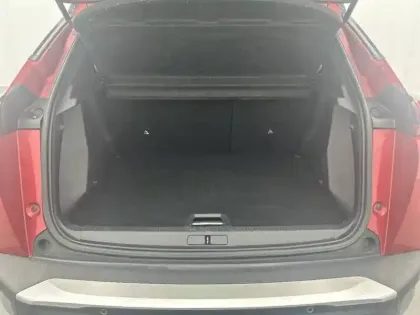 Photo 5 Peugeot 2008  PureTech 155 S&S EAT8