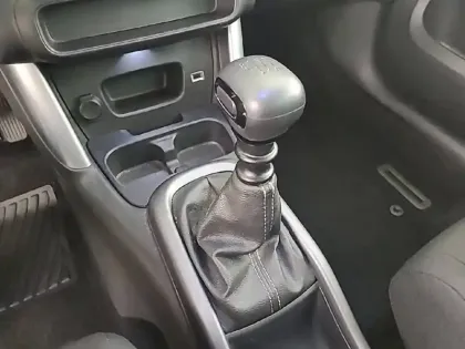 Photo 13 Citroën C3 Aircross  PureTech 110 S&S BVM6