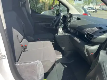 Photo 6 Citroën Berlingo  VAN TAILLE M 1000KG BLUEHDI 130 S&S BVM6