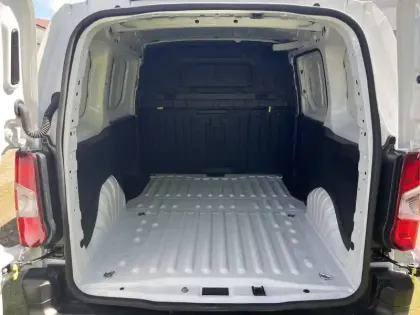 Photo 8 Citroën Berlingo  VAN TAILLE M 1000KG BLUEHDI 130 S&S BVM6