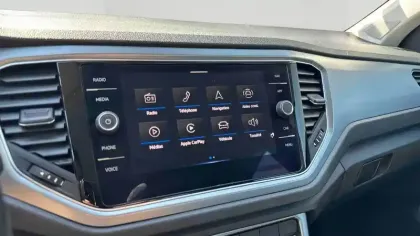 Photo 17 Volkswagen T-roc  1.0 TSI 110 Start/Stop BVM6