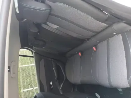 Photo 11 Peugeot 308  Hybrid 136 e-DCS6