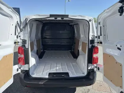 Photo 5 Peugeot Expert  FGN M DIESEL 150 CH MANUELLE