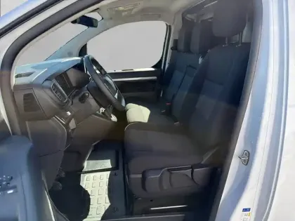 Photo 10 Peugeot Expert  FGN M DIESEL 150 CH MANUELLE