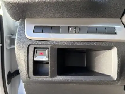 Photo 19 Peugeot Expert  FGN M DIESEL 150 CH MANUELLE