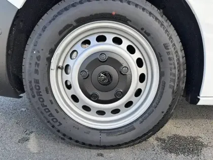 Photo 12 Peugeot Expert  FGN M DIESEL 150 CH MANUELLE