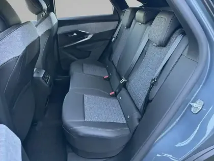 Photo 11 Peugeot 3008  Hybrid 145 e-DCS6