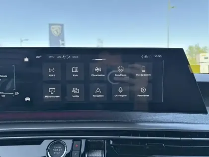 Photo 17 Peugeot 3008  Hybrid 145 e-DCS6