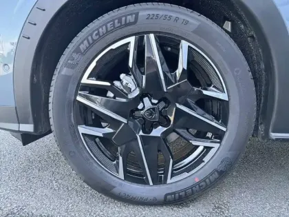 Photo 12 Peugeot 3008  Hybrid 145 e-DCS6