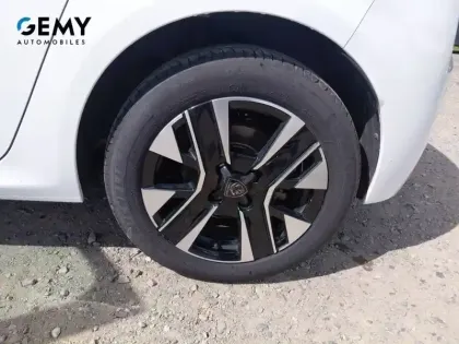 Photo 10 Peugeot 208  Electrique 50 kWh 136ch