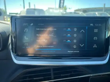 Photo 19 Peugeot 2008  Hybrid 110 e-DCS6