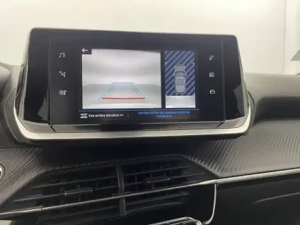 Photo 25 Peugeot 2008  PureTech 130 S&S BVM6