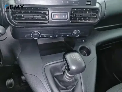 Photo 13 Citroën Berlingo  Taille M BlueHDi 100 S&S BVM6