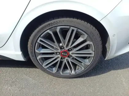 Photo 12 Kia Ceed  1.6 T-GDi 204 ch ISG DCT7