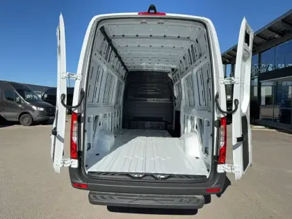 Photo 17 Mercedes Sprinter  FGN 317 CDI 43 3.5T RWD
