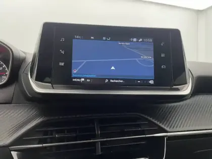 Photo 19 Peugeot 2008  PureTech 130 S&S EAT8