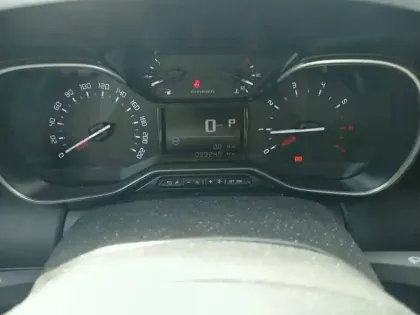 Photo 9 Citroën C3 Aircross  PureTech 130 S&S EAT6