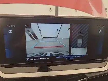 Photo 17 Peugeot 208  PureTech 100 S&S EAT8