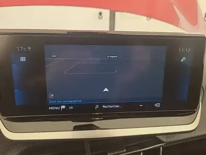 Photo 14 Peugeot 208  PureTech 100 S&S EAT8