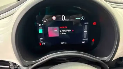 Photo 30 Fiat 500  e 95 ch