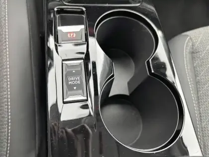 Photo 26 Peugeot 208  Hybrid 110 ch e-DCS6