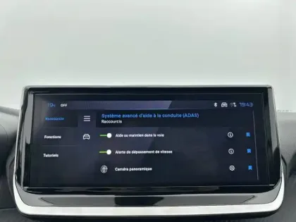 Photo 21 Peugeot 208  Hybrid 110 ch e-DCS6