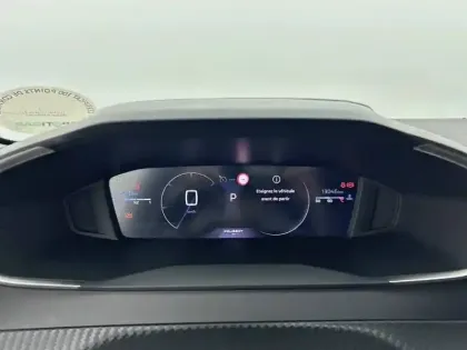 Photo 9 Peugeot 208  Hybrid 110 ch e-DCS6