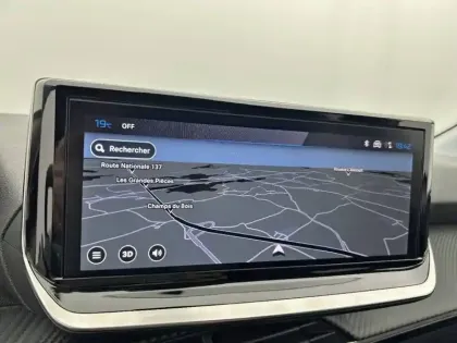 Photo 19 Peugeot 208  Hybrid 110 ch e-DCS6