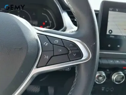 Photo 20 Renault Captur  E-Tech 145 - 21