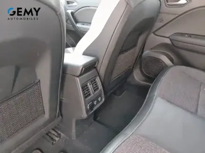 Photo 15 Renault Captur  E-Tech 145 - 21