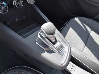 Photo 29 Renault Captur  E-Tech 145 - 21