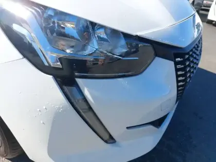 Photo 15 Peugeot 208  BlueHDi 100 S&S BVM6