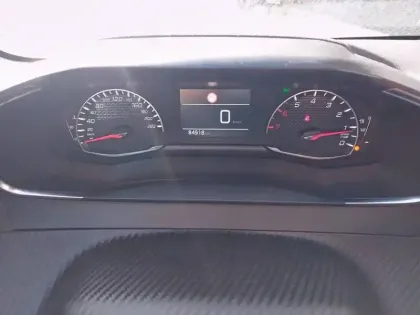 Photo 9 Peugeot 208  BlueHDi 100 S&S BVM6