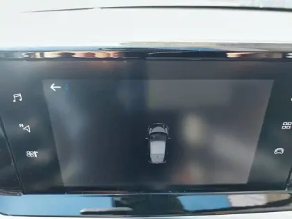 Photo 18 Peugeot 208  BlueHDi 100 S&S BVM6