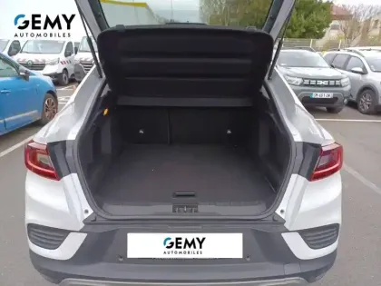 Photo 5 Renault Arkana  E-Tech 145
