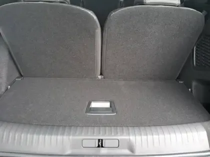 Photo 5 Peugeot 5008  Hybrid 145 ch e-DCS6