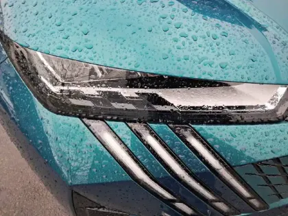 Photo 15 Peugeot 5008  Hybrid 145 ch e-DCS6