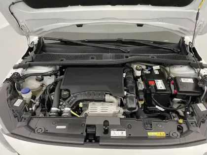 Photo 25 Peugeot 208  PureTech 100 S&S BVM6