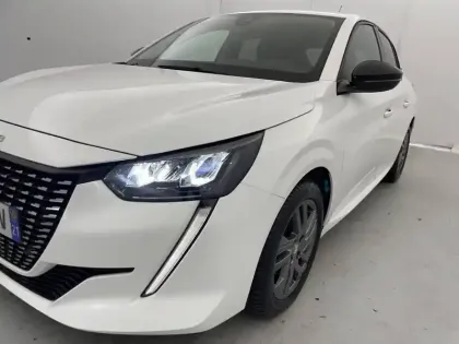 Photo 28 Peugeot 208  PureTech 100 S&S BVM6