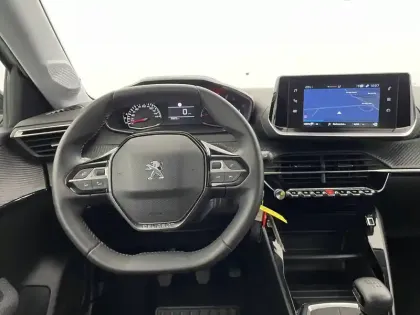 Photo 26 Peugeot 208  PureTech 100 S&S BVM6