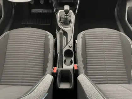 Photo 29 Peugeot 208  PureTech 100 S&S BVM6