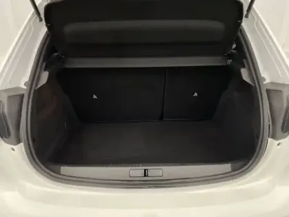 Photo 17 Peugeot 208  PureTech 100 S&S BVM6