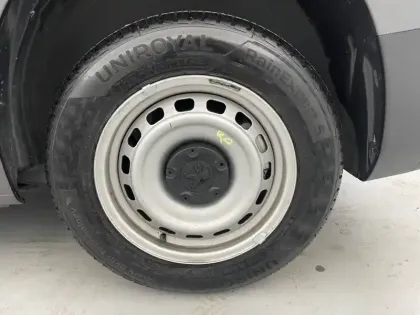 Photo 17 Peugeot Partner  FOURGON M 650 KG BLUEHDI 100 S&S BVM6