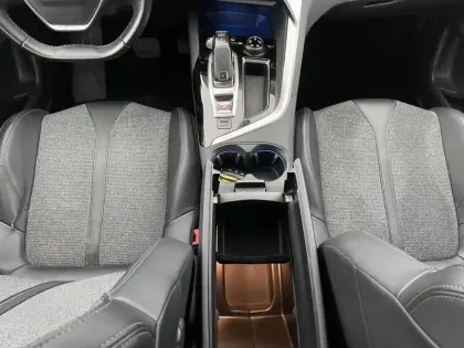 Photo 24 Peugeot 3008  BlueHDi 130ch S&S EAT8